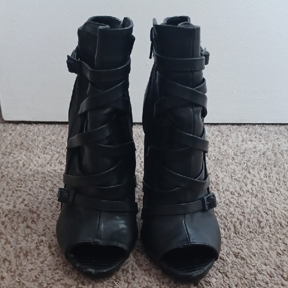 SOLD 3/26 - Picture 7 of 10